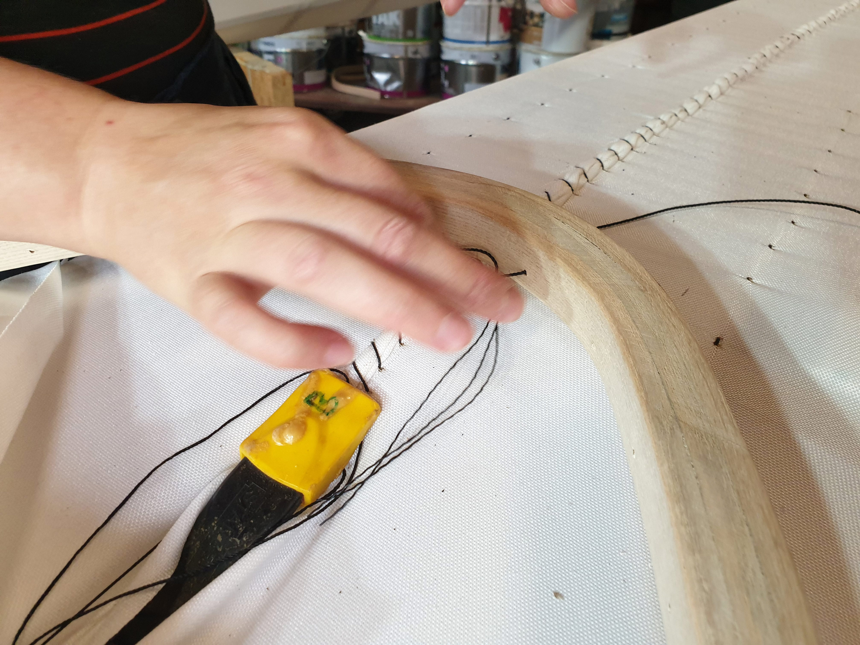 Typical documentation image. Supposed to show the center stitches :)