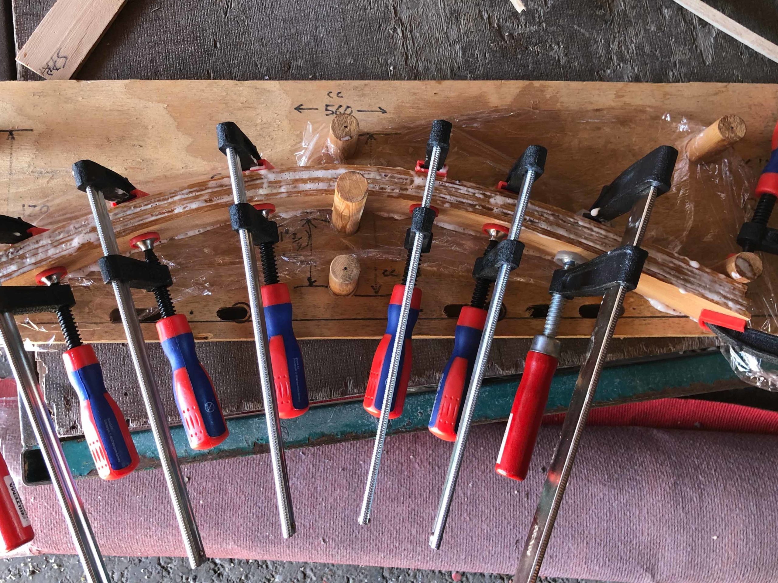 How many clamps can you fit?